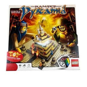 LEGO Ramses Pyramid Adventure Set with Colorful Pieces